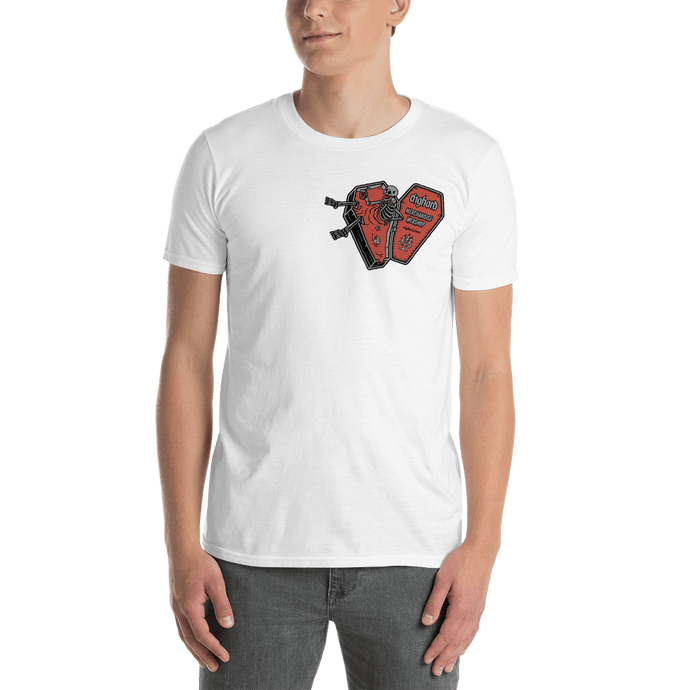 Coffin-Shaped Heart T-shirt Camiseta Aighard Merchandise Webshop Buy Dark clothing apparel Alternative Fashion Horror Design